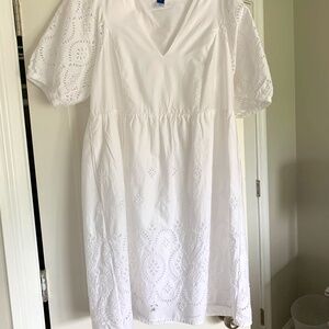 Old Navy White eyelet sleeve dress
